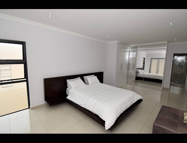 3 BEDROOM CLUSTER FOR SALE IN NORTH RIDING AH
